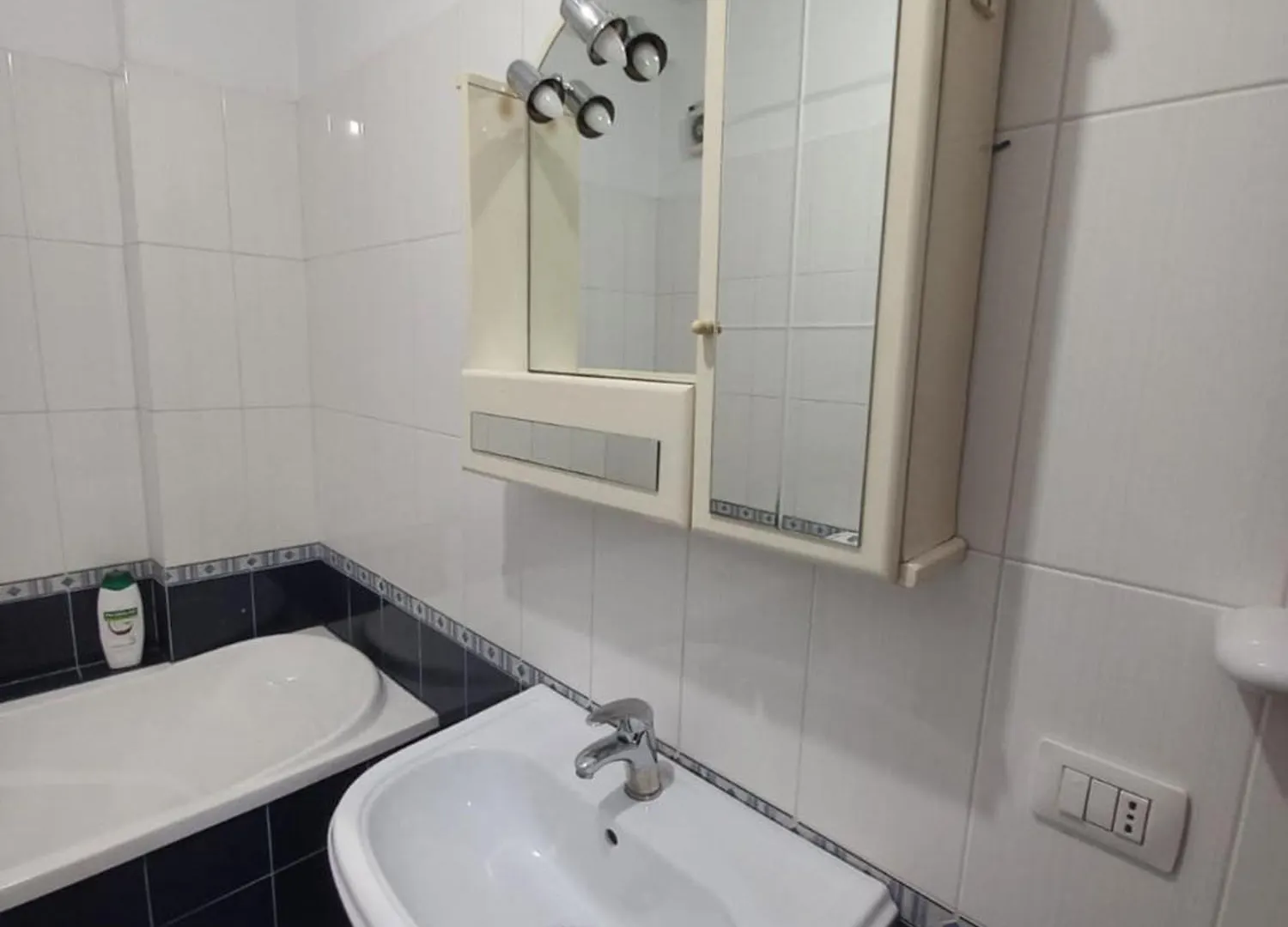 Bliri Ambasador 1 Apartamento Tirana